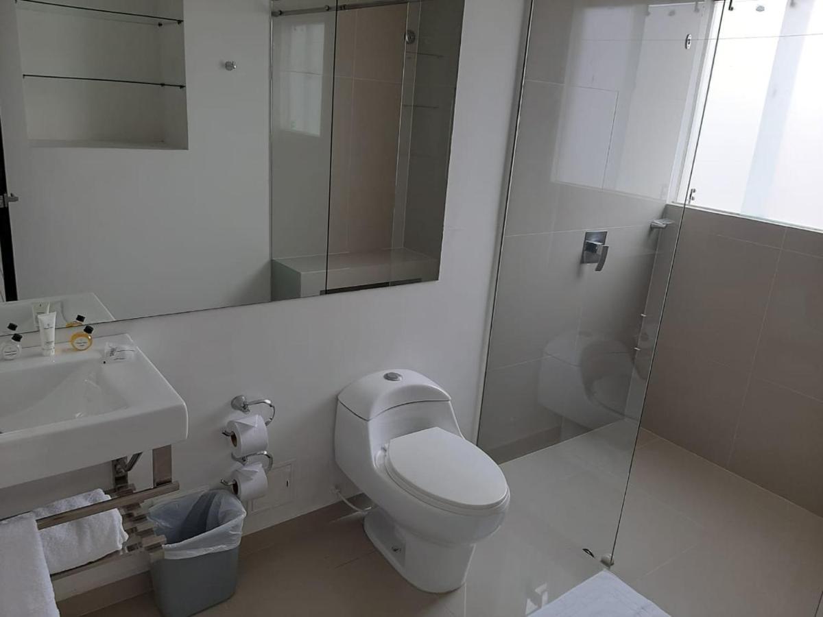 Hotel Blue 66 Cali Kültér fotó
