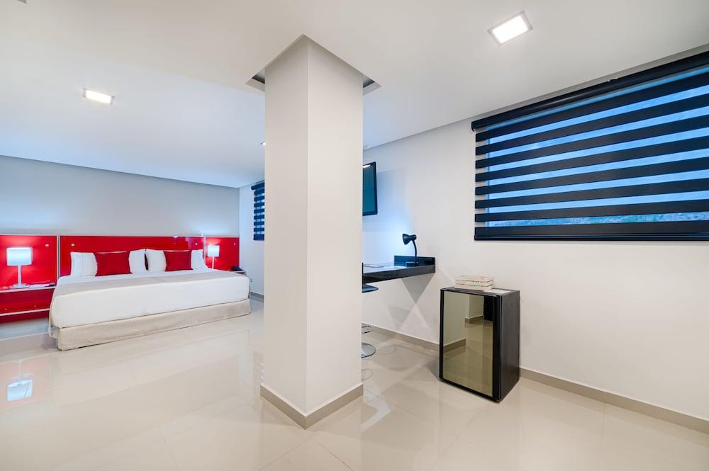 Hotel Blue 66 Cali Kültér fotó