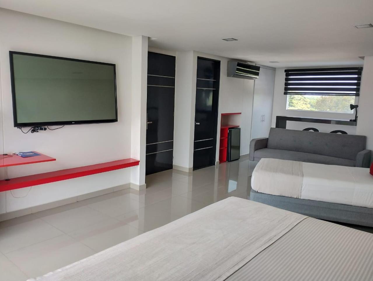 Hotel Blue 66 Cali Kültér fotó