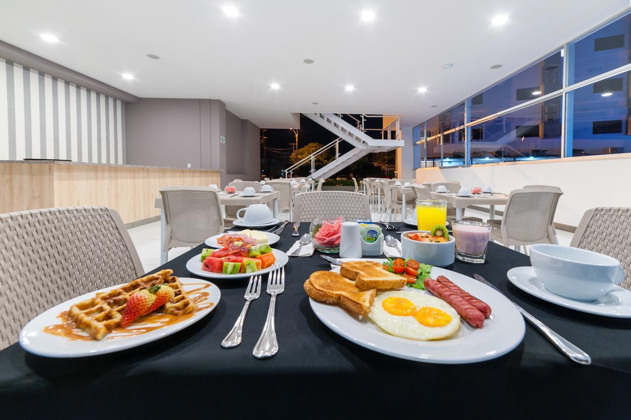 Hotel Blue 66 Cali Kültér fotó
